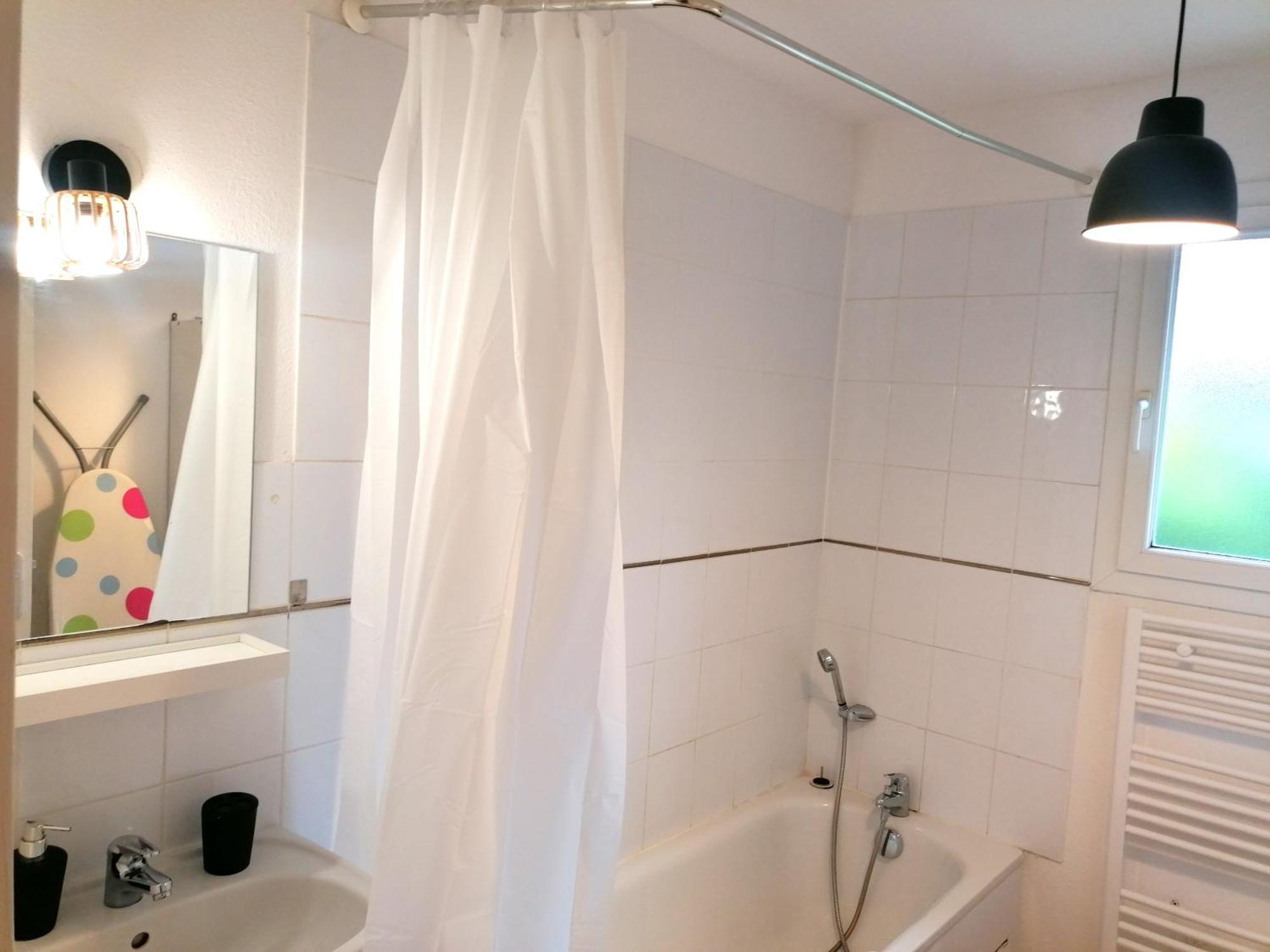 Hotel Platanes - Kb Hotel Group Etauliers Екстериор снимка